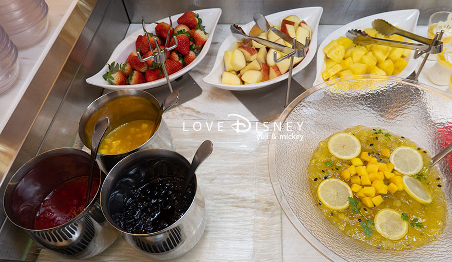 東京ディズニーランド、クリスタルパレス・レストラン、「ディズニー・パルパルーザ、ミニーのファンダーランド」デザート(ゼリー)