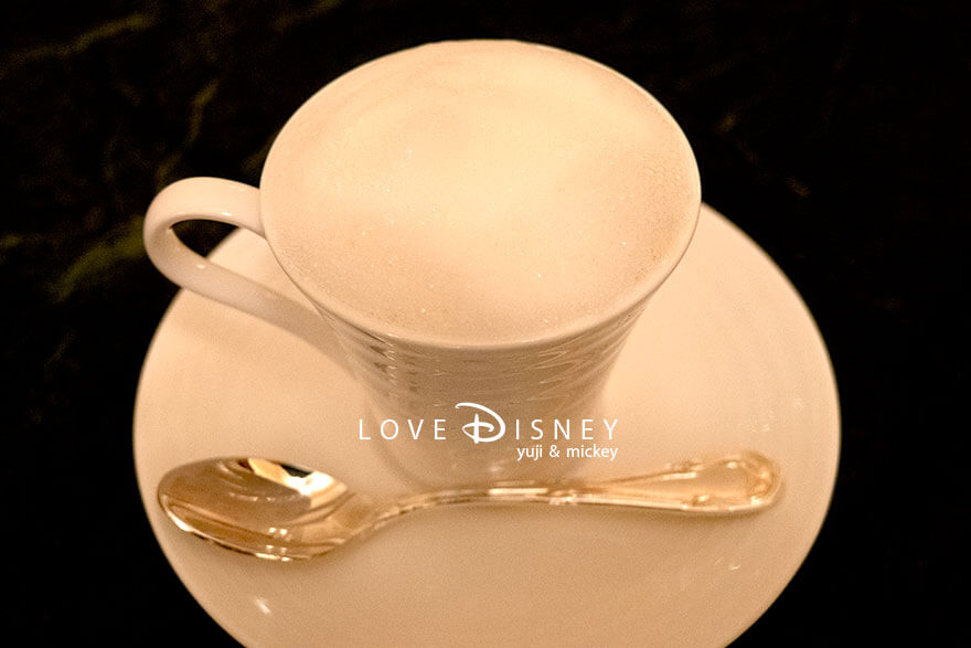 東京ディズニーランドホテル、ドリーマーズ・ラウンジ、ワンス・アポン・ア・ドリームセット（オーロラ姫）ポタージュ
