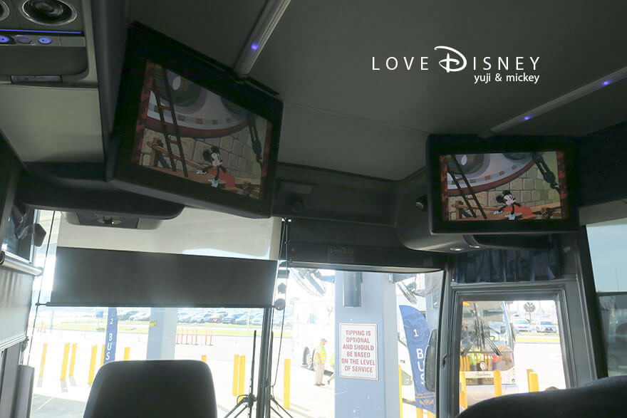 ディズニー・クルーズ・ウィッシュ号、4泊5日バハマコース、港からの移動方法（シャトルバスの中）