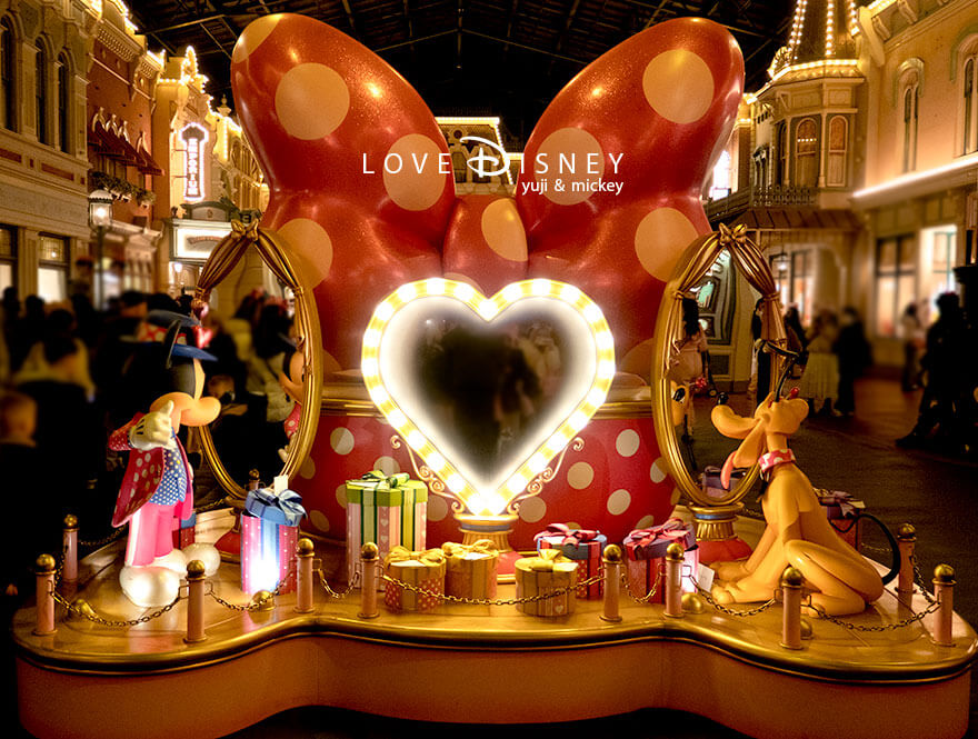 東京ディズニーランド、ディズニー・パルパルーザ2025、ミニーのファンダーランド、デコレーション(ワールドバザール中央)ミッキー&プルート