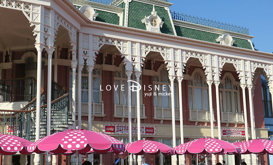 東京ディズニーランド、ディズニー・パルパルーザ2025、ミニーのファンダーランド、デコレーション(パラソル)