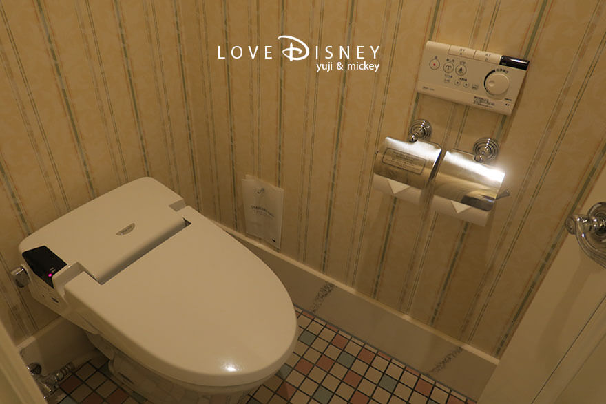 東京ディズニーランドホテル、コンシェルジュ、スーペリアアルコーヴルーム（パークグランドビュー）トイレ