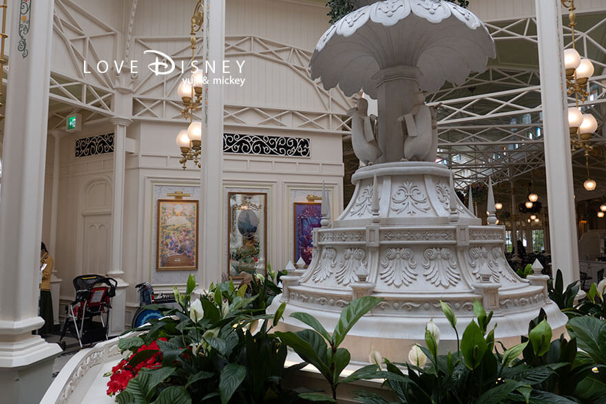 東京ディズニーランド、クリスタルパレス・レストラン店内（その2）