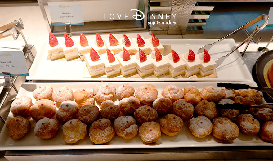東京ディズニーシー・ホテルミラコスタ「オチェーアノ」ブッフェ、デザート（ショートケーキ/シュークリーム）
