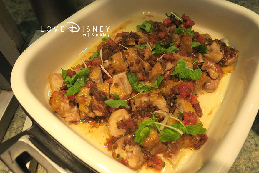 オチェーアノ TDS25周年ブッフェ チキンのロースト トマトバルサミコサルサ