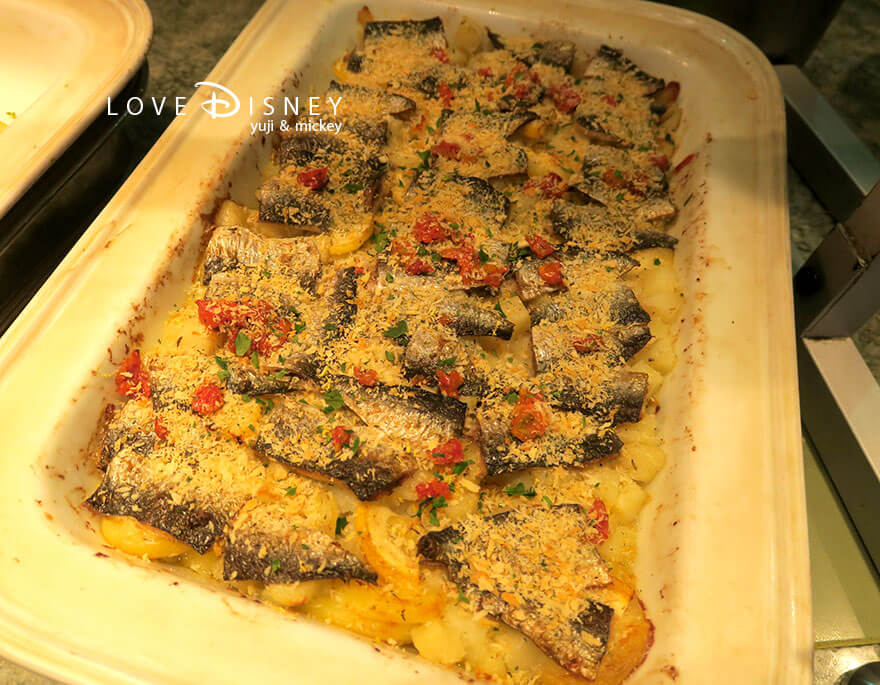 オチェーアノ TDS25周年ブッフェ イワシとポテトのグラタン