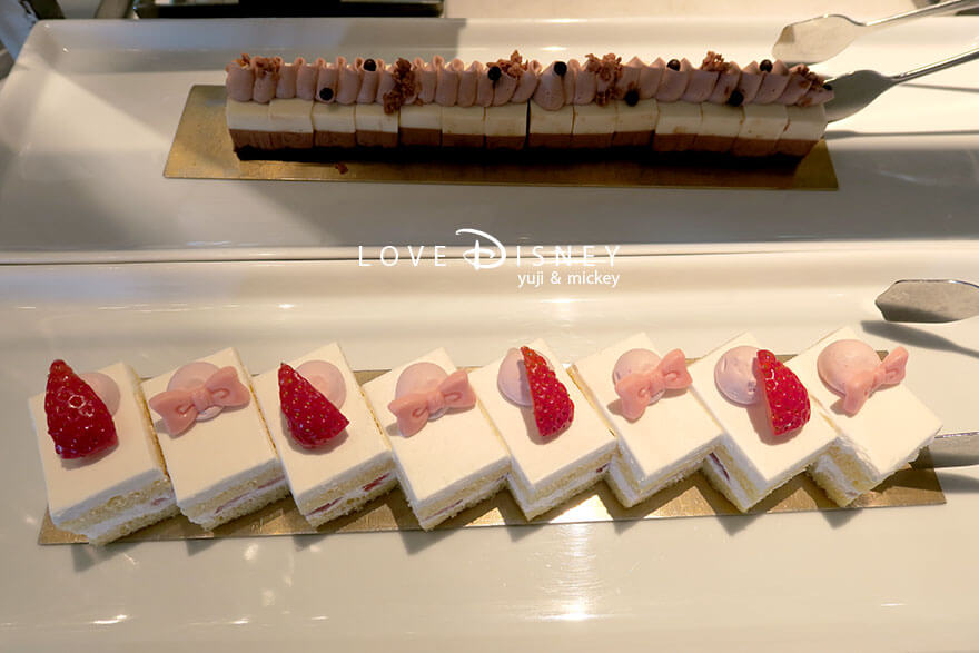 オチェーアノ TDS25周年ブッフェ チョコレートとバナナのムース ショートケーキ