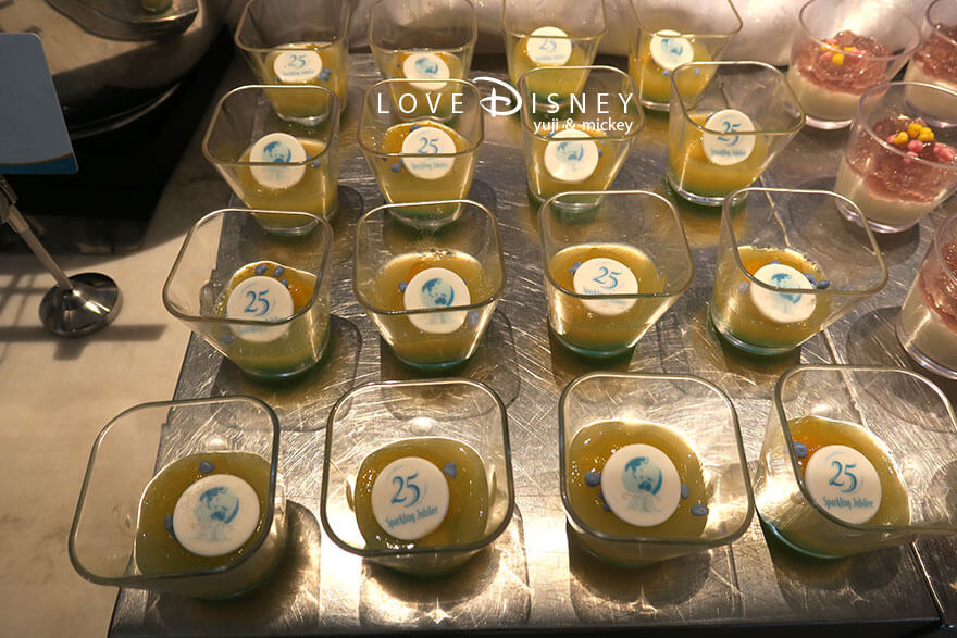 オチェーアノ TDS25周年ブッフェ パイナップルゼリー