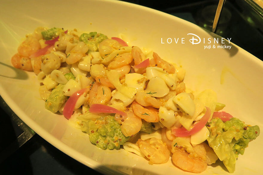 シェフ・ミッキー スパークリング・ジュビリーブッフェ シーフードサラダマスタードソース