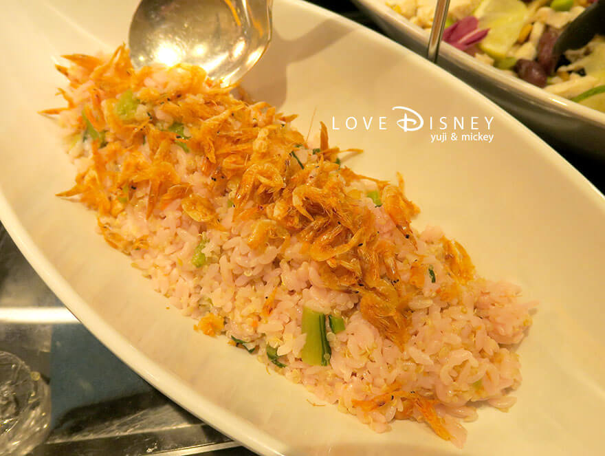 シェフ・ミッキー スパークリング・ジュビリーブッフェ 桜エビとキヌアのライスサラダ