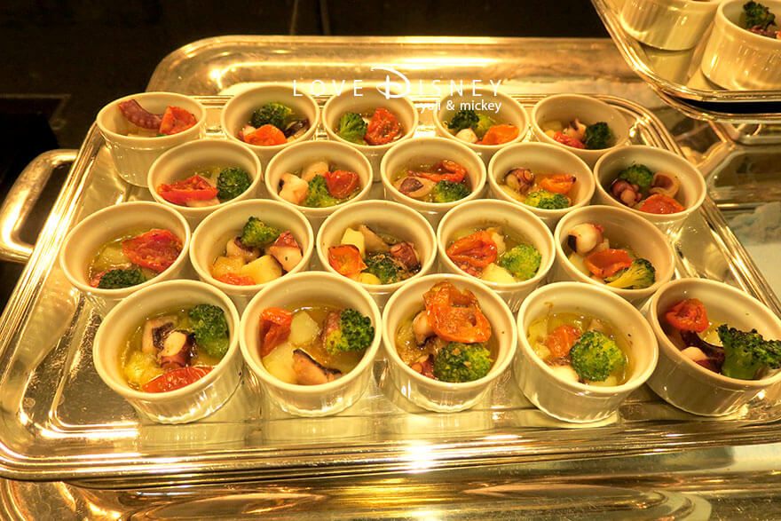 シェフ・ミッキー スパークリング・ジュビリーブッフェ タコのココット