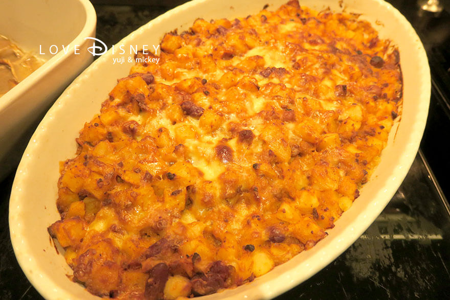 シェフ・ミッキー スパークリング・ジュビリーブッフェ チリコンカンのポテトグラタン