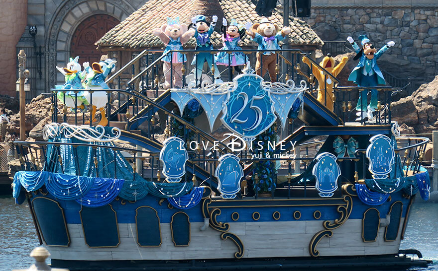 オチェーアノのテラス TDS25周年 スパークリング・ジュビリー・セレブレーション キャラ全員の決めポーズ（その1）