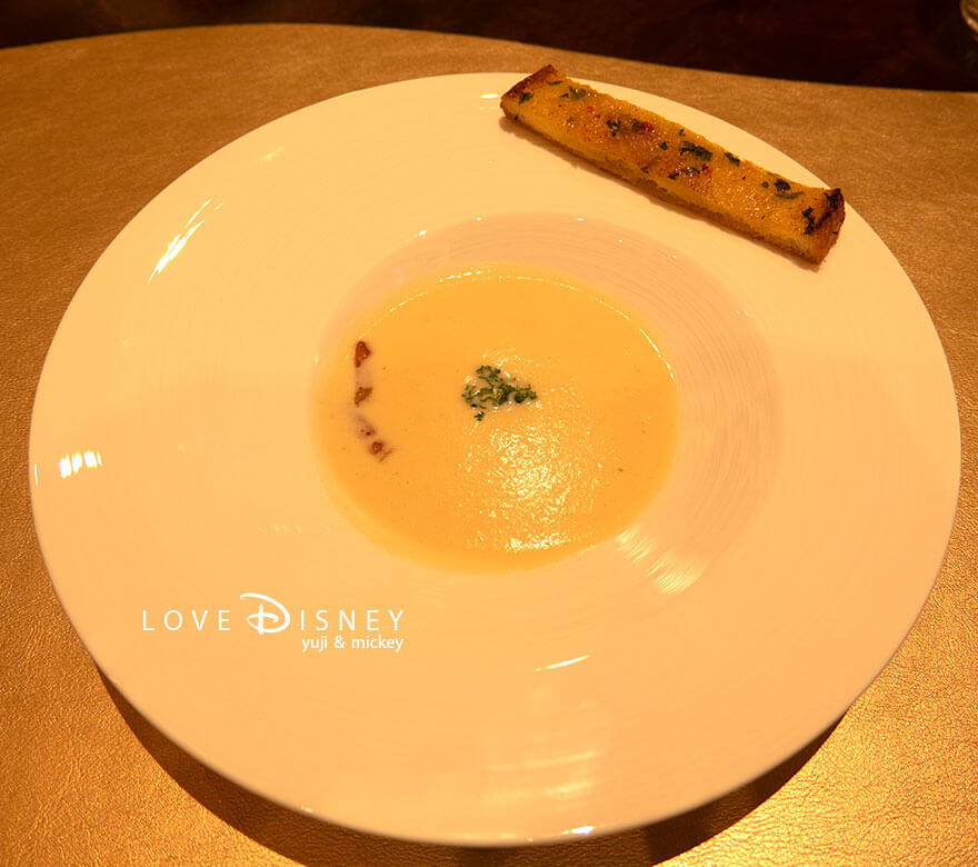 エンパイア・グリル TDS25周年 スパークリング・ジュビリーランチ スープ