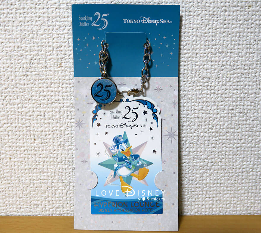 ハイピリオン・ラウンジ TDS25周年 プレミアムスウィーツセット ドナルドのチャーム