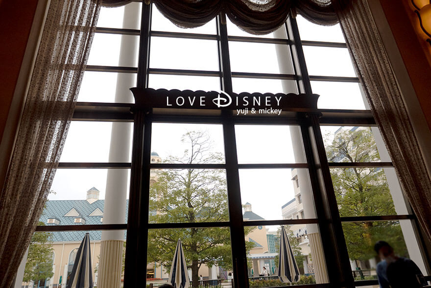 ディズニーアンバサダーホテル ハイピリオン・ラウンジ