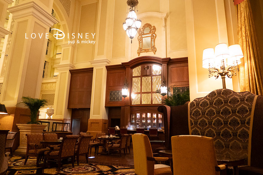 東京ディズニーランドホテル ドリーマーズ・ラウンジ 店内