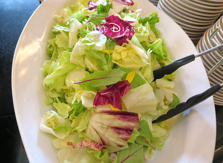 ハローハローサマー！ シャーウッドガーデン・レストラン 冷たい料理（ミックスサラダ）