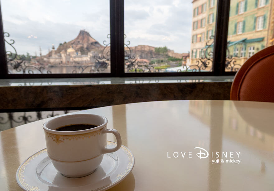 東京ディズニーシー・ホテルミラコスタ ベッラヴィスタ・ラウンジ 朝食 窓側1列目の席（その2）