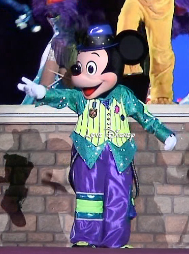 ミッキー画像！クラブ・モンスターズ・インク "笑いってクール！"