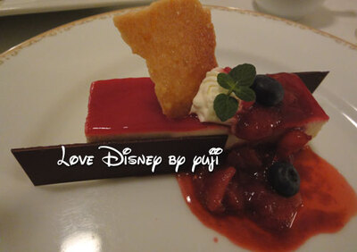 ランドホテル宿泊日記8！ルームサービス・コース料理画像！