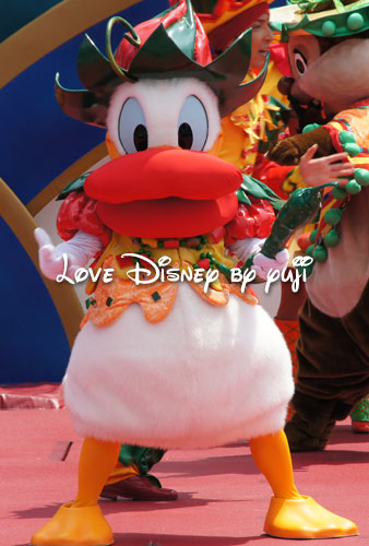 ダンス・ドナルド画像！テーブル・イズ・ウェイティング