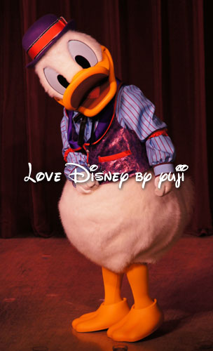 ドナルド・ハグ画像！ミッキー＆カンパニー