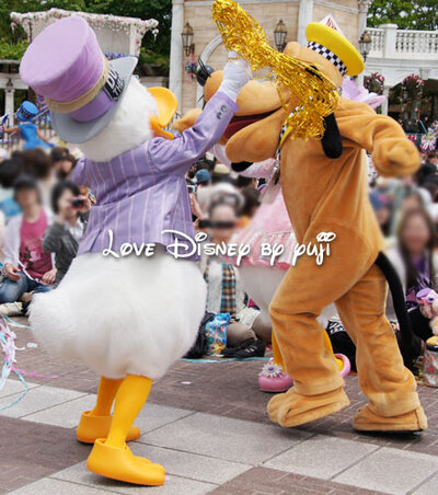 ドナルド＆デイジーデート出発！イースター・イン・ニューヨーク