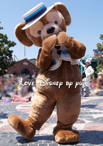 座り見最前列からダッフィーを撮影！イースター・イン・ニューヨーク