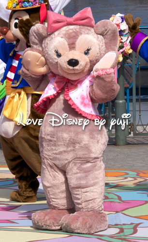 立ち見最前列から撮影・ミッキー＆シェリーメイのダンス画像！