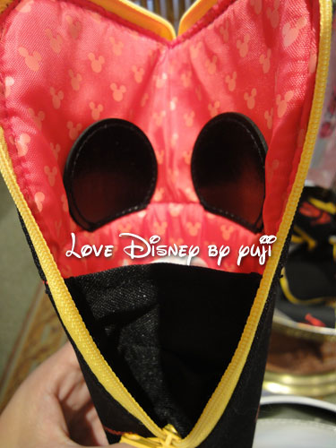 ランド新グッズ・２WAYのペンケース＆ニューイヤーズ・イヴのチケット