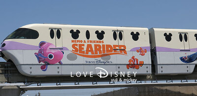ディズニーリゾートラインの「ニモ&フレンズ・ライナー」車内外紹介！