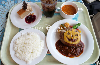 ハロウィーン2017のハンバーグ「スペシャルセット」in TDL