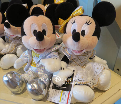 「ワンマンズ・ドリーム2〜ザ・マジック・リブズ・オン」フィナーレシーンのコスチュームグッズ紹介！