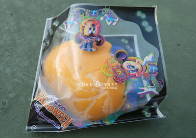 TDLハロウィーン2018グルメ「パンプキンシェイプ･ホタテクリームコロッケパオ」 紹介！