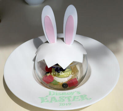 うさピヨをイメージした「ディズニー・イースター2019のランチコース」ベッラヴィスタ・ラウンジ