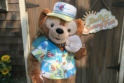 夏衣装を着た「ダッフィーとシェリーメイのグリ画像」＆「ディズニースナップフォト」