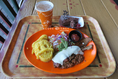 タコライスで Feliz Navidad 、ミゲルのクリスマス2019「スペシャルセット」in TDS