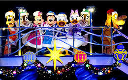  ラストイヤーだ！「カラー・オブ・クリスマス」をミッキー広場で見る