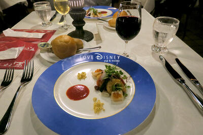 海賊が隠した宝箱を発見！前菜からデザートまで絶品「ブルーバイユー・レストラン」食レポ