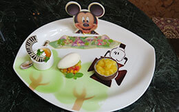 お一人様でも楽しめる「Welcome to New Dreams!アフタヌーンティーセット」 in ドリーマーズ・ラウンジ