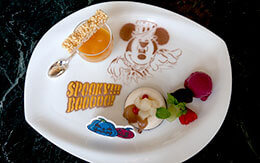 味も量も大満足「ディズニー・ハロウィーン2021、アフタヌーンティーセット」 in ドリーマーズ・ラウンジ