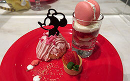 TDL「トータリー・ミニーマウス」グルメ2品（スペシャルデザート＆ドリンク/スペシャルパンケーキセット）紹介