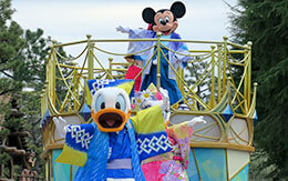 「ミッキー＆フレンズのグリーティングパレード、ハッピーニューイヤー！」 in TDL