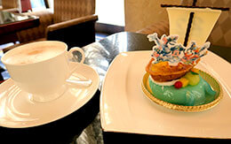 ハイピリオン・ラウンジ「東京ディズニーシー20周年：タイム・トゥ・シャイン！グランドフィナーレスペシャルメニュー」2品紹介