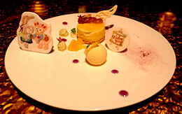 シルクロードガーデンで秋を満喫♪ダッフィー＆フレンズのランチョンマット付き限定コース紹介