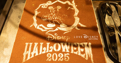 【2025ハロウィーン】シェフ・ミッキーのディナーブッフェ徹底レポ｜秋の味覚＆ミッキーグリーティングも！