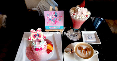 ハイピリオン・ラウンジで楽しむ「ミニーのファンダーランド」限定メニュー｜可愛い世界観とスイーツ＆ドリンク