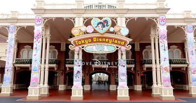 2026最新｜TDL「ヴァネロペのスウィーツ・ポップ・ワールド」デコレーション全紹介！フォトスポットまとめ